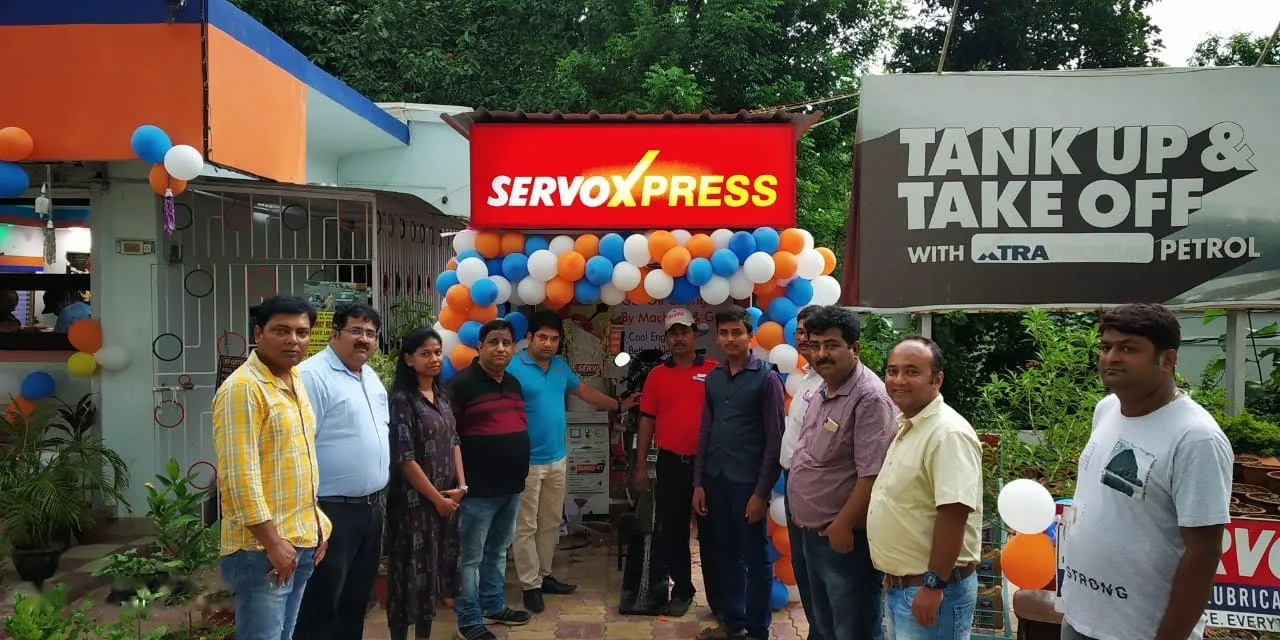 Opening of a SERVO Xpress bay